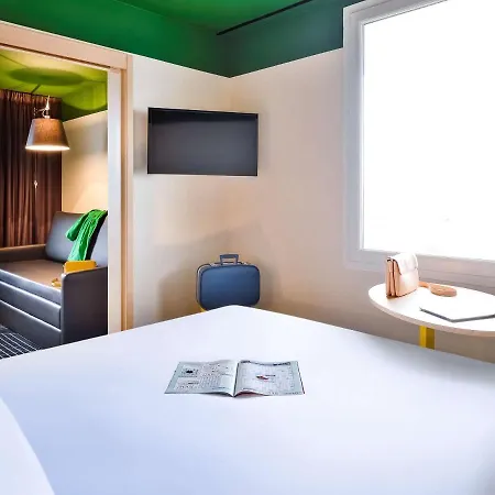 Hotel Ibis Styles Lyon Stadium