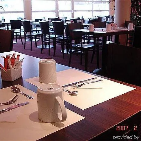 Hotel Ibis Styles Lyon Stadium