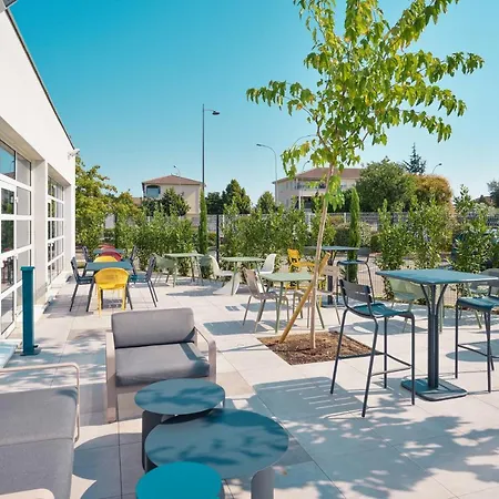 Ibis Styles Lyon Arena Stadium