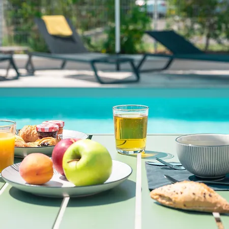 Hotel Ibis Styles Lyon Arena Stadium 3*