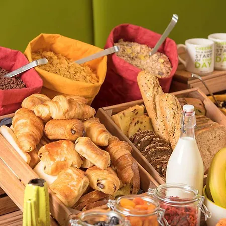 Ibis Styles Lyon Stadium Hotel Meyzieu