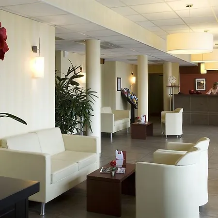 Ibis Styles Lyon Arena Stadium Meyzieu