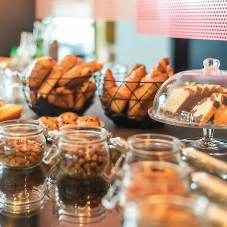 Ibis Styles Lyon Arena Stadium Hotel 3*